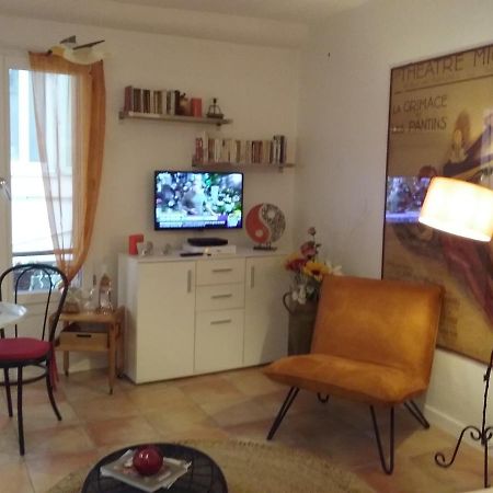 Studio A 2 Pas Du Palais كان المظهر الخارجي الصورة